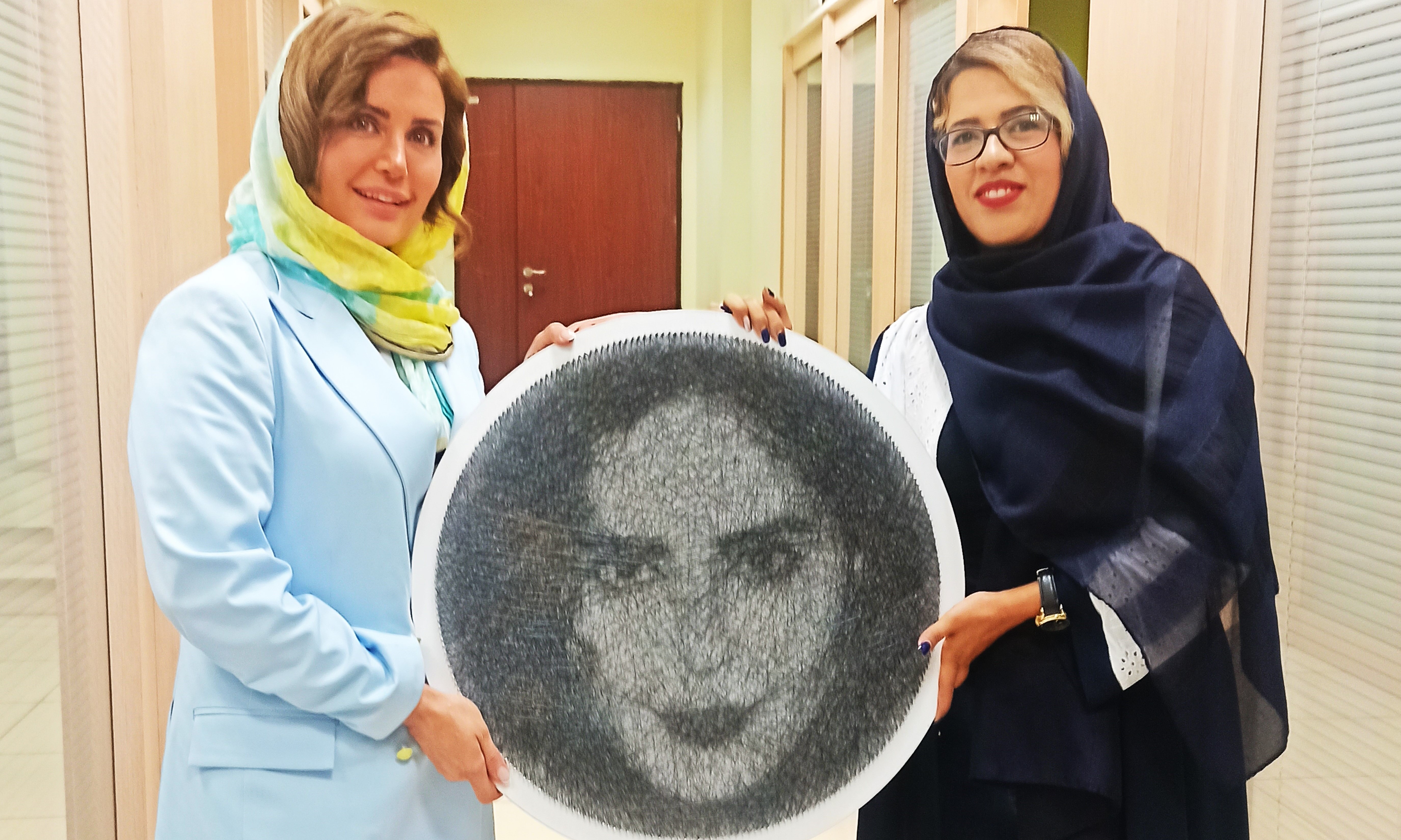 تابلو سرکار خانم الناز شاکردوست